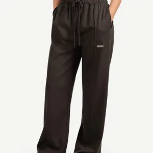 Wide Leg Jogger