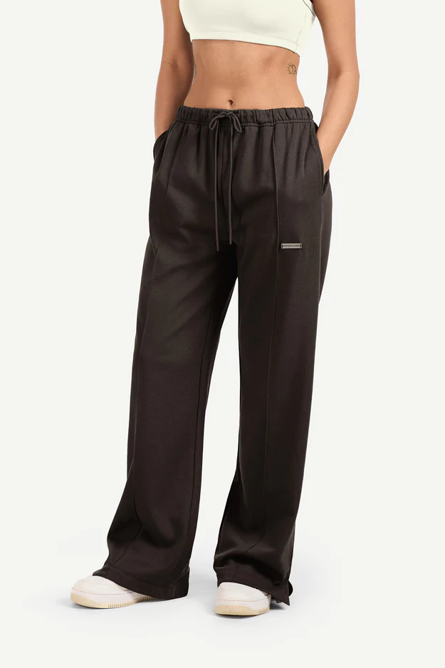 Wide Leg Jogger